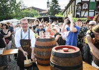 Eroeffungen Neckarfest 2024