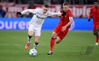 Fussball  DFB Pokal Achtelfinale  24/25: FC Bayern Muenchen - Bayer 04 Leverkusen