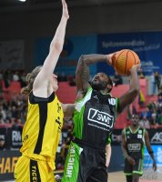 Basketball 2. Bundesliga 22/23: Tigers Tuebingen - ROEMERSTROM Gladiators Trier