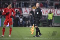 Fussball  DFB Pokal Achtelfinale  24/25: FC Bayern Muenchen - Bayer 04 Leverkusen