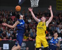 Basketball 2. Liga 22/23 Playoff Viertelfinale: Tigers Tuebingen - Eisbaeren Bremerhaven