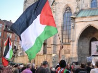 Kundgebung des Arbeitskreis Palaestina gegen Gewalt auf dem Holzmarkt in Tuebingen