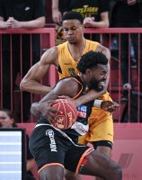 Basketball 1. Bundesliga 23/24: Tigers Tuebingen - ratiopharm Ulm