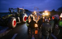 Themenbild: Bauernprotest in Rottenburg (Kreis Tuebingen), Blockade Autobahnzubringer B 28