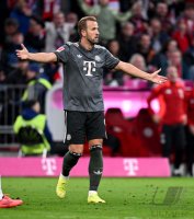 Fussball 1. Bundesliga 24/25: FC Bayern Muenchen - Bayer 04 Leverkusen