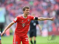 Fussball 1. Bundesliga 22/23: FC Bayern Muenchen - FC Schalke 04