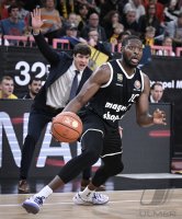 Basketball BBL Pokal 24/25: Tigers Tuebingen - EWE Baskets Oldenburg