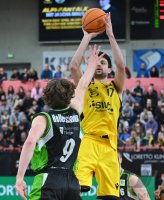 Basketball 2. Bundesliga 22/23: Tigers Tuebingen - ROEMERSTROM Gladiators Trier