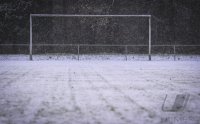 Fussball: Schmuckbild, Spielabsage, Wintereinbruch