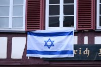 Schmuckbild; Symbolbild; Solidaritaet mit Israel auf dem Marktplatz in Tuebingen