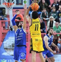 Basketball 2. Bundesliga 22/23: Tigers Tuebingen - VfL SparkassenStars Bochum