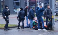 Zivilpolizisten unterbinden Protest der Letzten Generation in Reutlingen