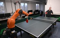 Entwicklung Tischtennis Roboter an der Uni Tuebingen