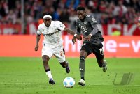 Fussball 1. Bundesliga 24/25: FC Bayern Muenchen - Bayer 04 Leverkusen