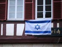 Schmuckbild; Symbolbild; Solidaritaet mit Israel auf dem Marktplatz in Tuebingen