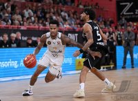 Basketball BBL Pokal 23/24: Tigers Tuebingen - Basketball Loewen Braunschweig