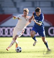 FUSSBALL Fussball UEFA Youth League 24/25: FC Bayern Muenchen - Dinamo Zagreb