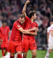 Fussball 1. Bundesliga 24/25: FC Bayern Muenchen - VfB Stuttgart , JUBEL, JUBELT, JUBELN, OPTIMISTISCH, FREUDE, FREUEN, POSITIV, POSITIVE EMOTION, POSITIVE EMOTIONEN,