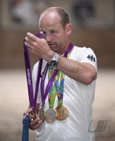 REITEN Olympische Spiele Paris 2024: Olympiasieger Michael Jung (Deutschland)