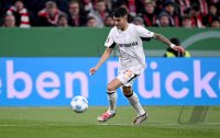 Fussball  DFB Pokal Achtelfinale  24/25: FC Bayern Muenchen - Bayer 04 Leverkusen