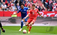 Fussball 1. Bundesliga 22/23: FC Bayern Muenchen - FC Schalke 04