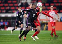 Fussball 1. Bundesliga 23/24: SC Freiburg - FC Bayern Muenchen